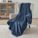 BEDSURE Kuscheldecke Flauschig Decke Fleecedecke – Wohndecke Warm Winter Weich, Sofadecke Kleine, Decke Couch Blanket, Wohn- & Kuscheldecken Kinder 130x150cm, Sofa überwurfdecke Grau Blau